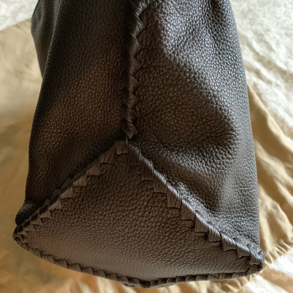 Bottega Veneta Open Hobo Cervo with
Intrecciato Detail - Picture 9 of 17